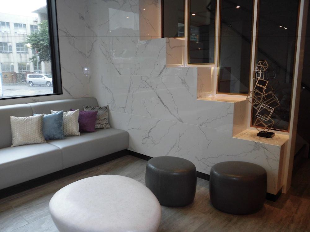 Hotel Via Station Tsubaki-cho 3*